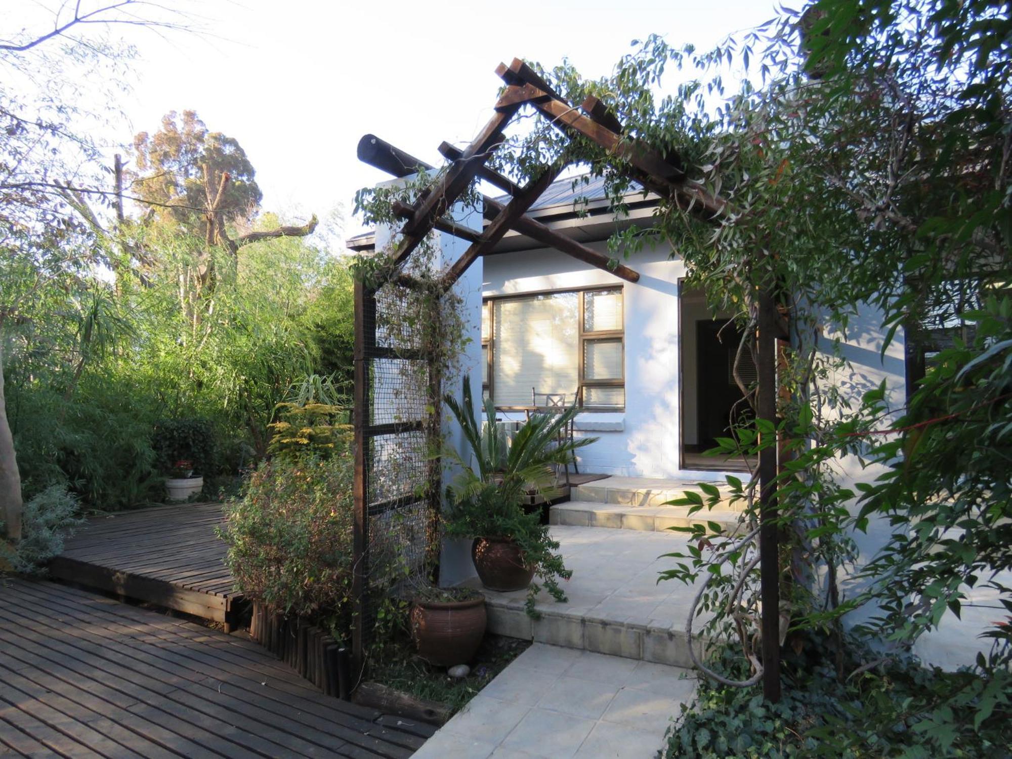Jedidja Bed And Breakfast Bloemfontein Exterior photo