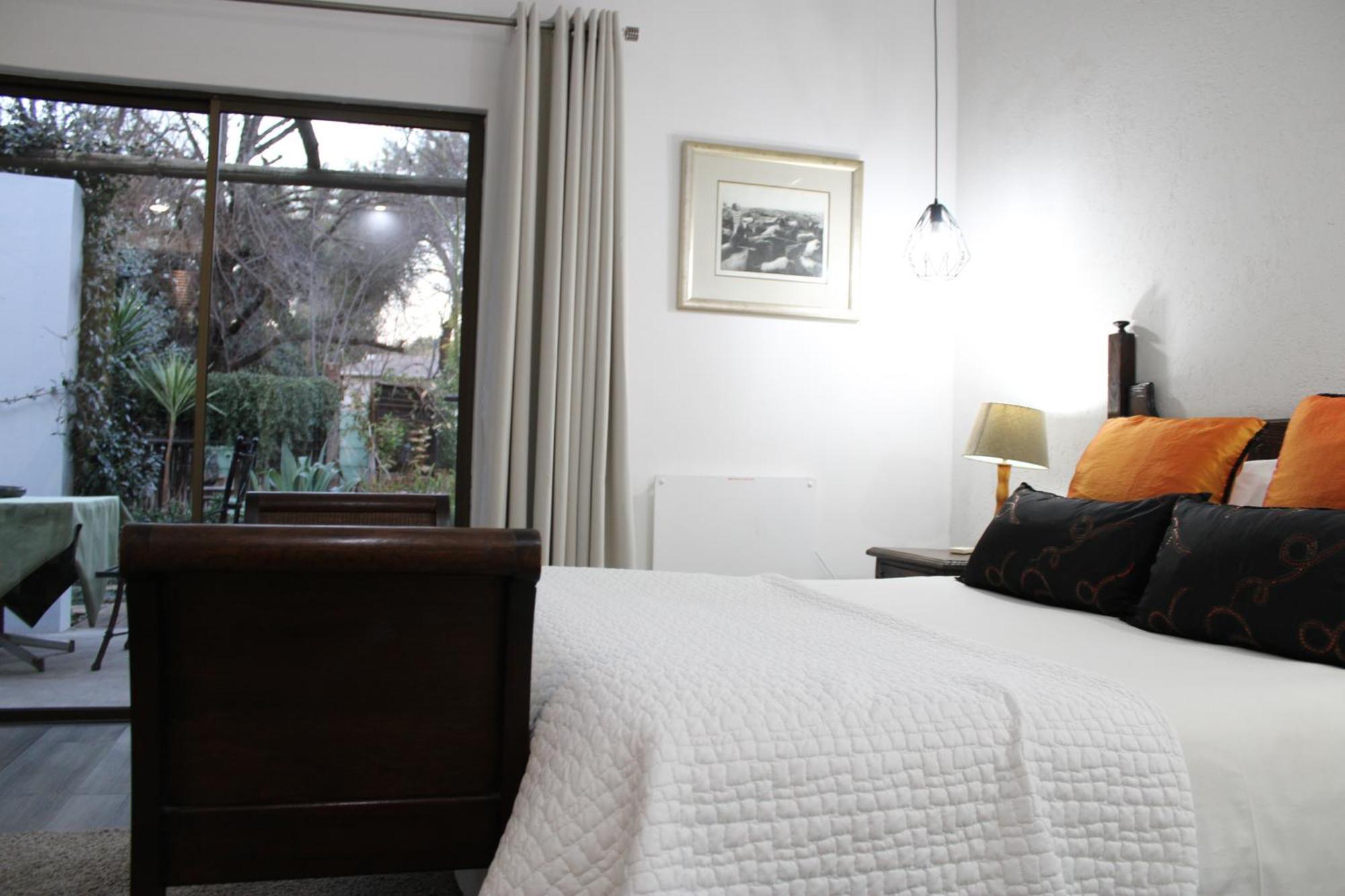 Jedidja Bed And Breakfast Bloemfontein Exterior photo